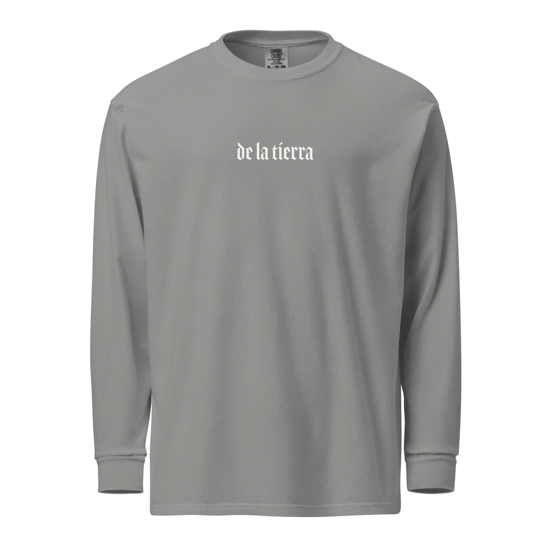 Garment-dyed heavyweight woman long-sleeve shirt