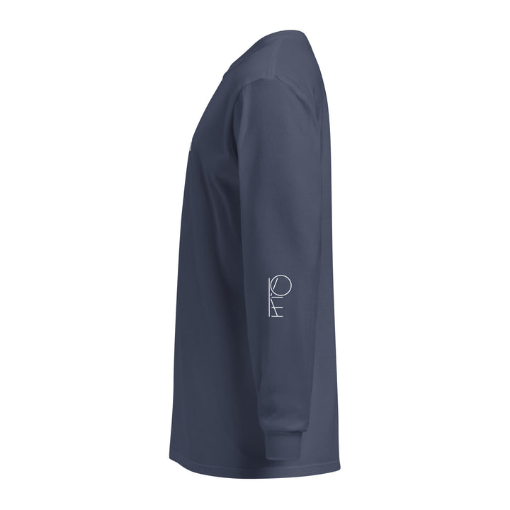 Garment-dyed heavyweight woman long-sleeve shirt