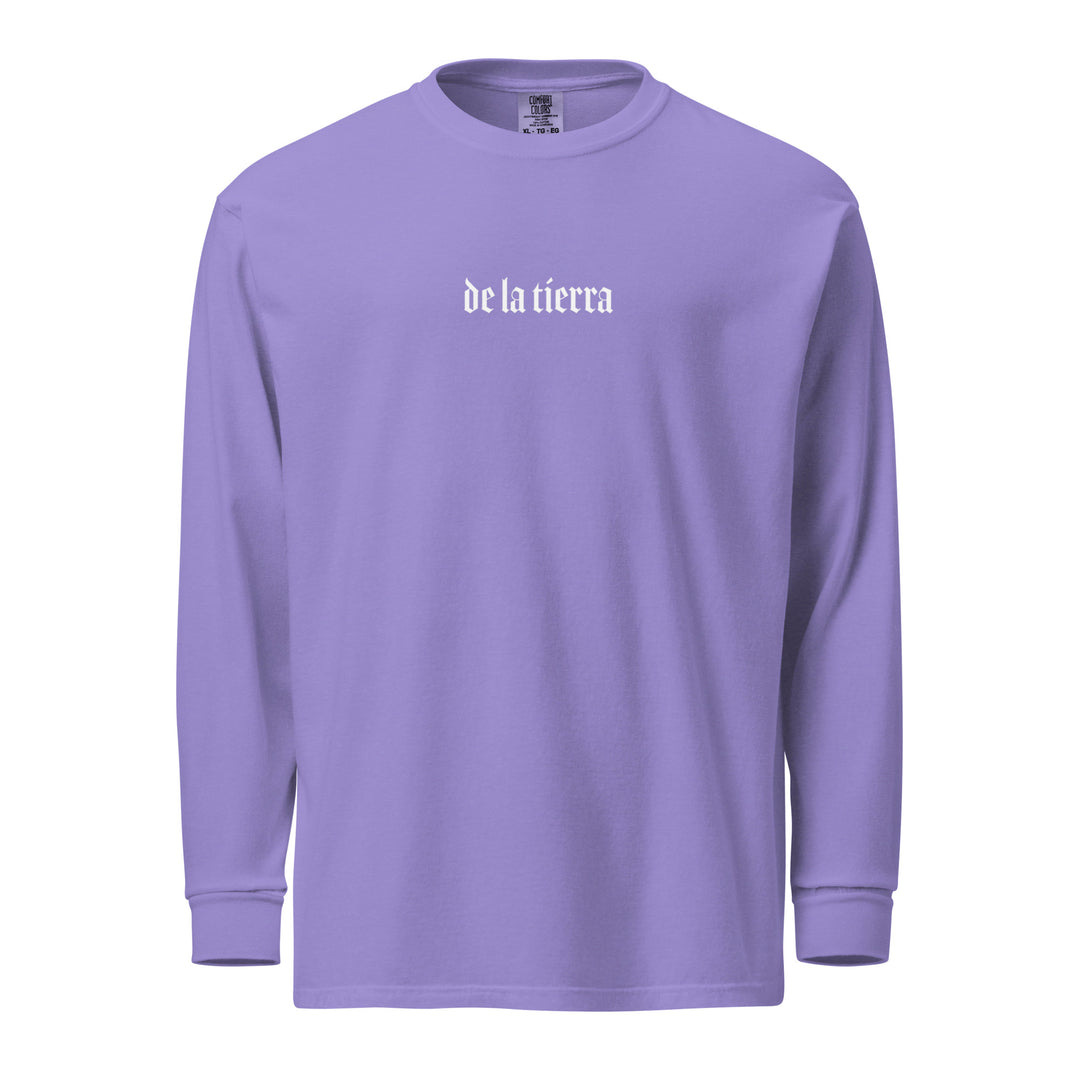 Garment-dyed heavyweight woman long-sleeve shirt