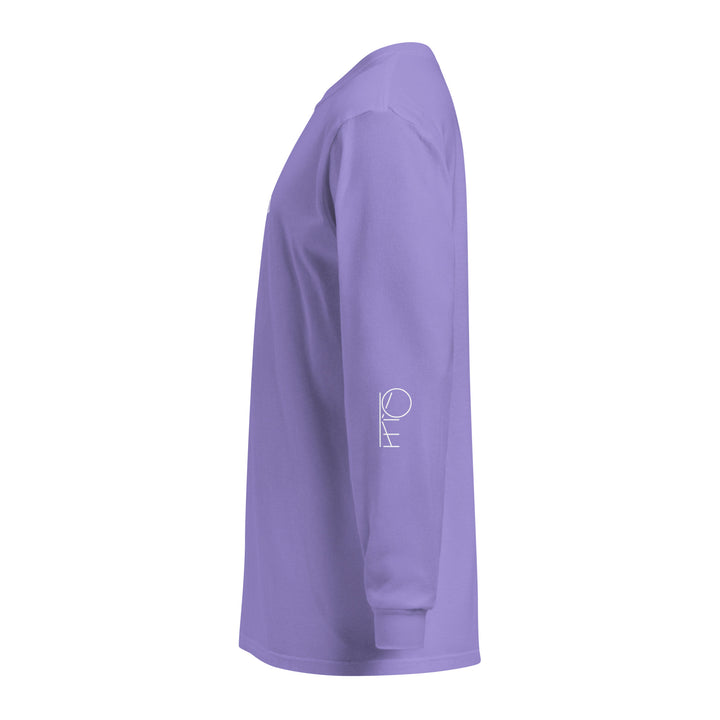 Garment-dyed heavyweight woman long-sleeve shirt