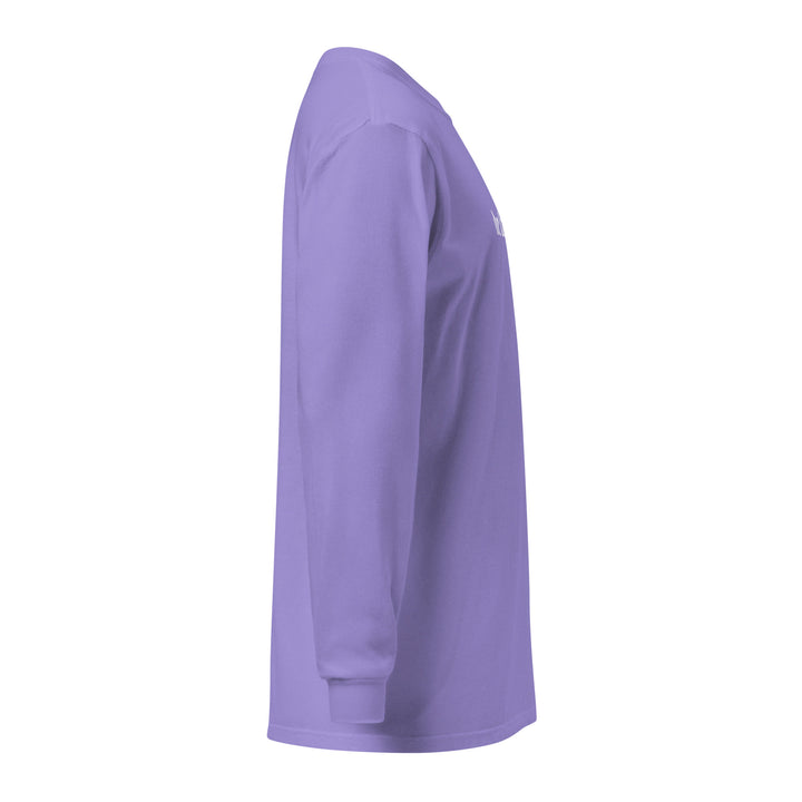 Garment-dyed heavyweight woman long-sleeve shirt